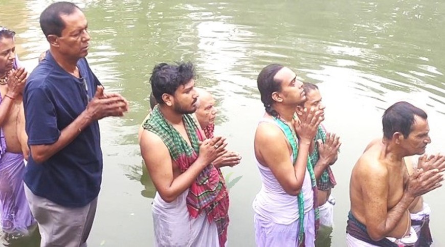 যশোরে উৎসব আমেজে মহালয়া উদযাপিত, শতকণ্ঠে চণ্ডীপাঠ
