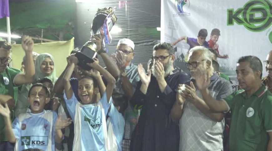 টাইব্রেকারে জিতে কেডিএস কাপের চ্যাম্পিয়ন আরএন রোড ওয়ারিয়র্স