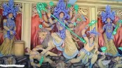 দেড় লক্ষাধিক দিয়াশলাই কাঠিতে দুর্গাপ্রতিমা