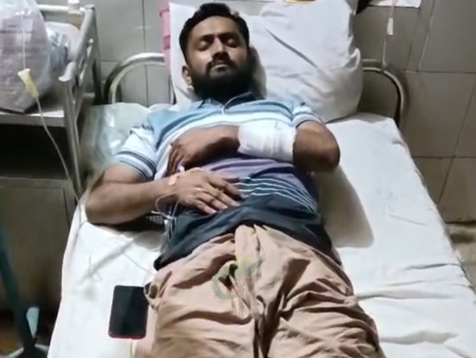 মাগুরায় অভিযানকালে ছুরিকাঘাতে পুলিশের এসআই আহত, আটক ১