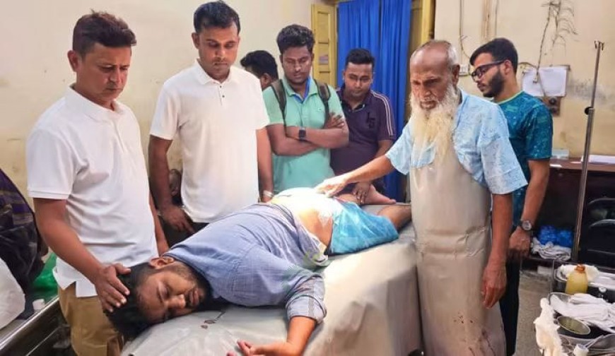 যশোর সিটি কলেজ ছাত্রদল সেক্রেটারিকে ছুরিকাঘাত