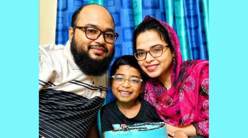 কক্সবাজারে আগুনে স্ত্রী-সন্তানসহ ছয় স্বজন হারালেন চুয়াডাঙ্গায় বসবাসরত নুর আলম