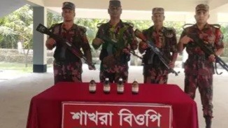 শ্যামনগর সীমান্তে ৭৮ লাখ টাকার ‘হেরোইন তৈরির কাঁচামাল’ জব্দ