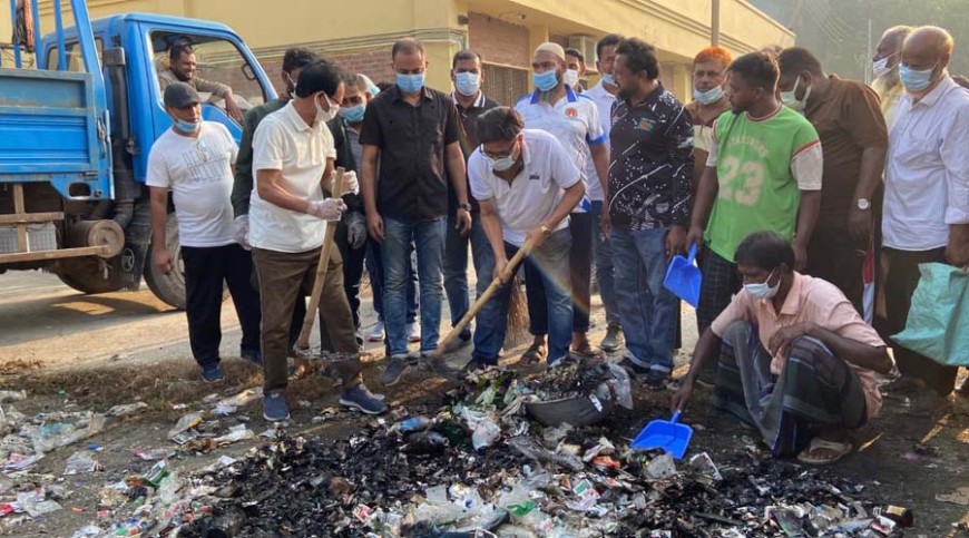 মেহেরপুর হাসপাতালে বিএনপির পরিচ্ছন্নতা অভিযান
