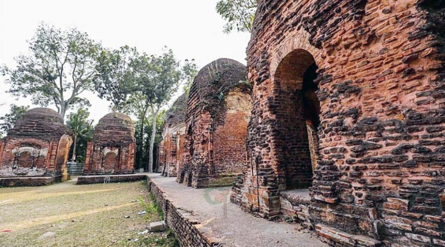 ইতিহাসের রাজকন্যা ও ‘১১ শিব মন্দির’