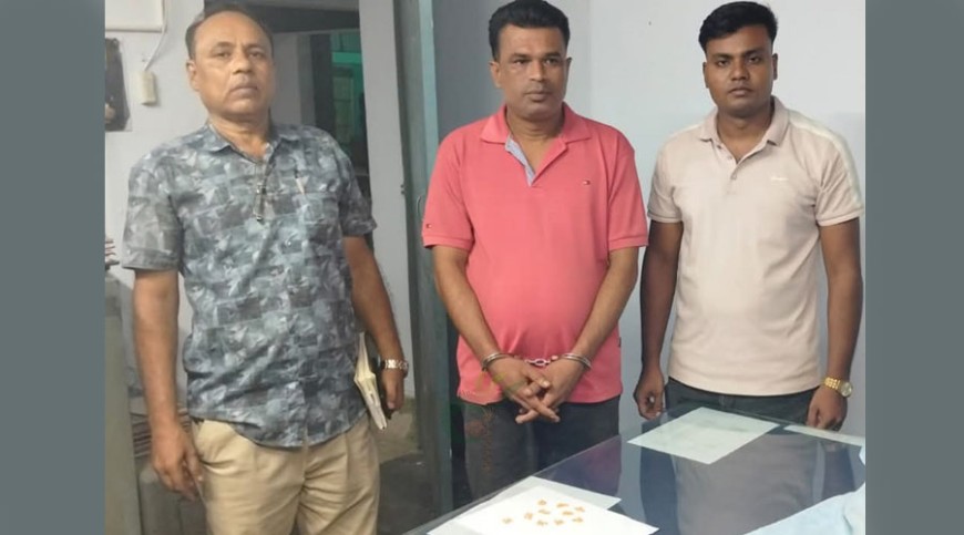 ইয়াবাসহ ইউপি সদস্য আটকের দাবি