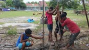 পাইকগাছায় স্কুল ও ঘূর্ণিঝড় আশ্রয়কেন্দ্র নির্মাণে মাটি পরীক্ষা