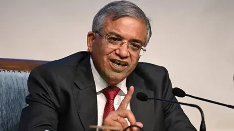 ভারতে প্রধান নির্বাচন কমিশনারের দুর্নীতি তদন্তের নির্দেশ