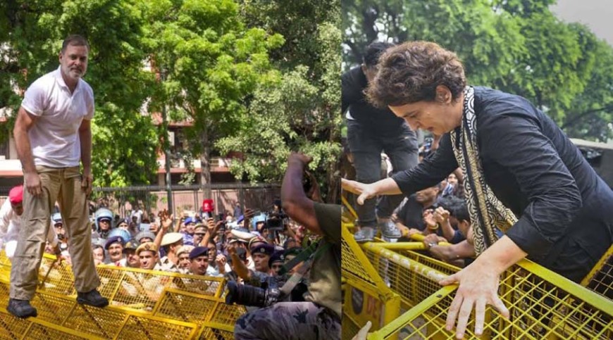সিইসির পদত্যাগের দাবিতে উত্তাল দিল্লি: পুলিশের ব্যারিকেডে রাহুল-প্রিয়াঙ্কা