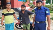 যশোরে মোটরসাইকেল চুরি করে পালানোর সময় যুবক আটক
