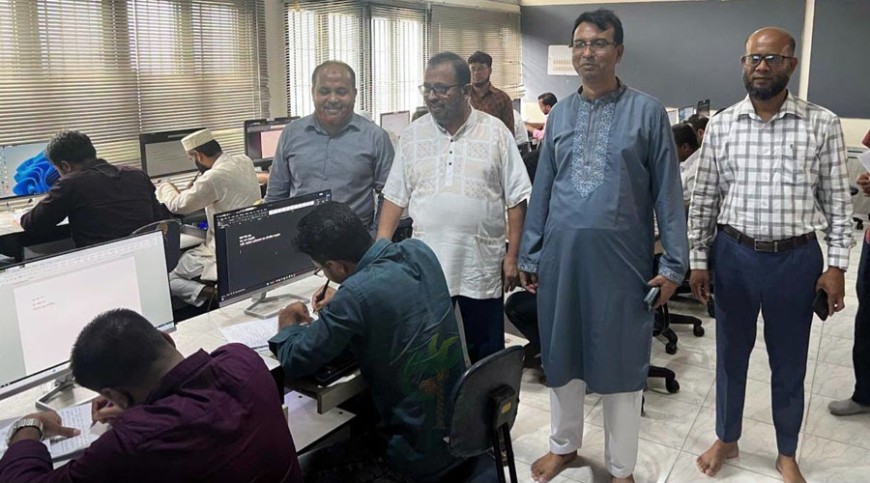 খুবি: পদোন্নতিতে দক্ষতা উন্নয়ন পরীক্ষা