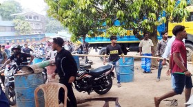 সিরিয়াল ছাড়া তেল না পেয়ে মেহেরপুরে পাম্প ভাঙচুরের অভিযোগ