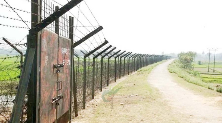 মহেশপুর সীমান্ত থেকে তিন বাংলাদেশিকে ধরে নিয়ে গেছে বিএসএফ