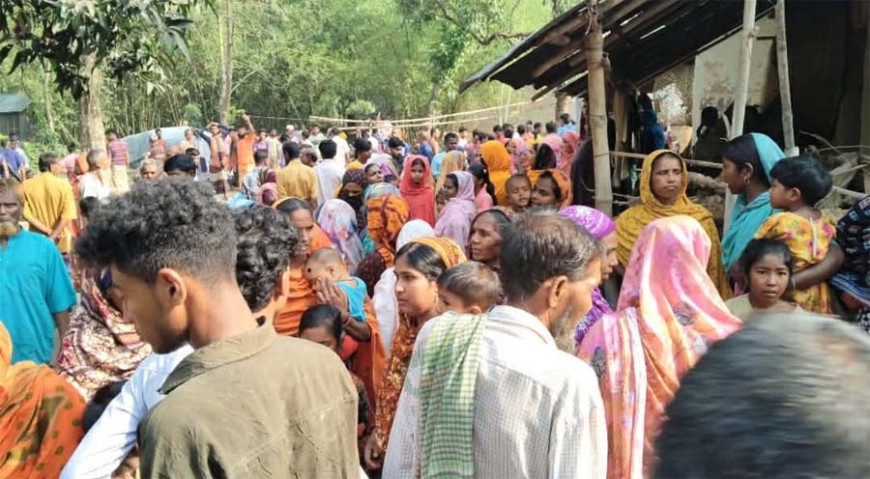 দম্পতির গলাকাটা লাশ উদ্ধার, পাশে পড়ে ছিল দুই ছেলে–মেয়ের নিথর দেহ