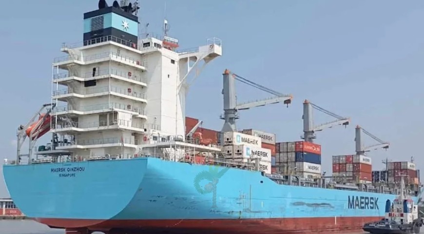 নতুন অ্যাংকোরেজে কনটেইনার হ্যান্ডলিংয়ে রেকর্ড মোংলা বন্দরের