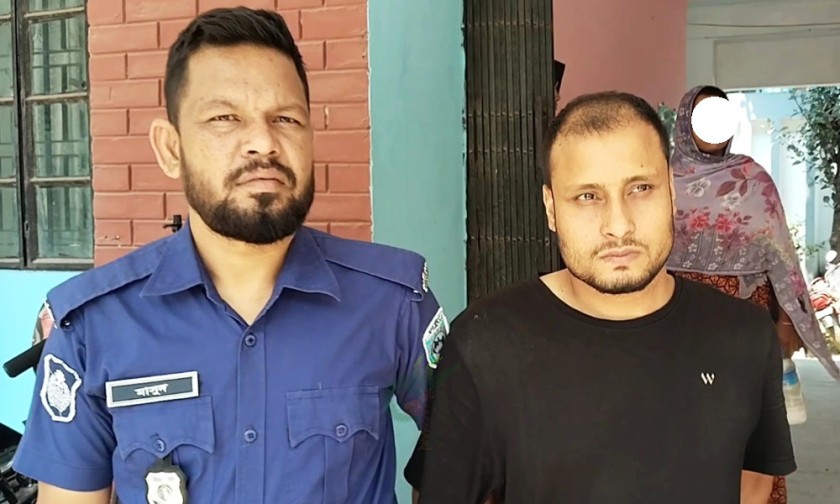 স্বরাষ্ট্রমন্ত্রীসহ বিএনপি নেতাদের নিয়ে ফেসবুকে কটূক্তির অভিযোগে গ্রেপ্তার ১