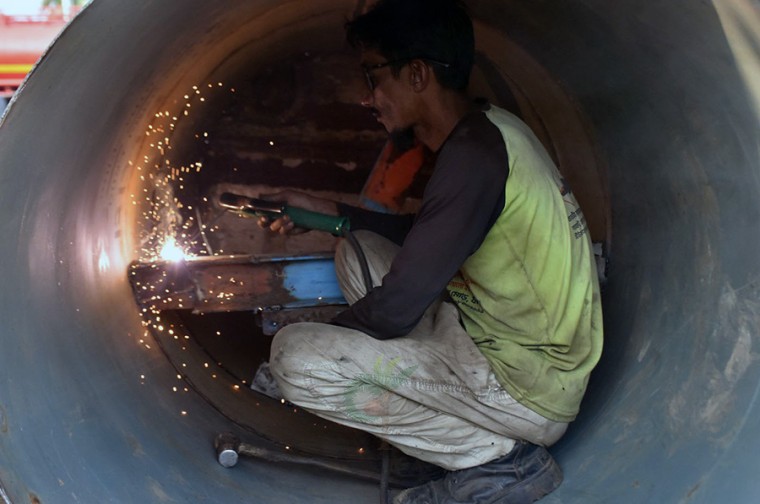 অধিকার প্রতিষ্ঠিত হোক সভ্যতা গড়ার কারিগরদের