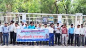 পাইকগাছায় রিপ্রেজেন্টেটিভদের নিরাপদ কর্মপরিবেশের দাবিতে মানববন্ধন