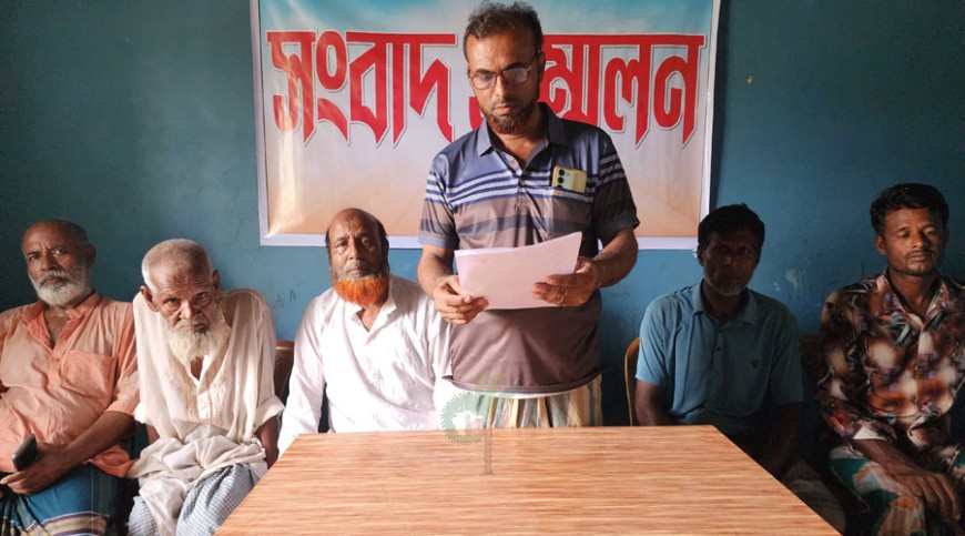 ‘ঘর ভাঙচুর ও আগুন দিয়ে নাটক সাজিয়ে মামলা’