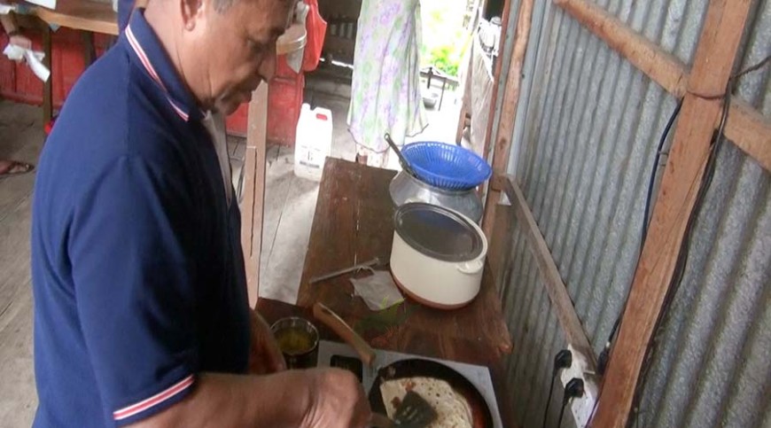প্রবাসে খাবারের কষ্ট থেকে স্বপ্নের রান্নাঘর