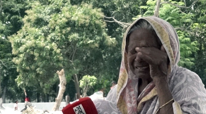 আচমকা উচ্ছেদে গাছতলায় ঠাঁই