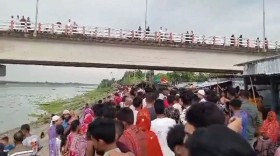 কুষ্টিয়ায় শিশুপুত্রকে নদীতে নিক্ষেপ করে মায়ের আত্মহননের চেষ্টা