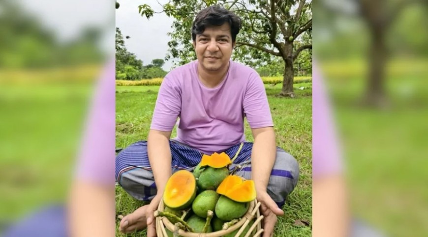 আম বিক্রি শুরু করলেন আমজনতার তারেক