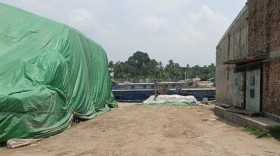 ব্যবসায়ী হত্যা: নওয়াপাড়া বন্দর ও ব্যবসা প্রতিষ্ঠান বন্ধ, বিক্ষোভ