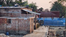 সুন্দরবনের গা-ঘেঁষে অবৈধ বরফকল