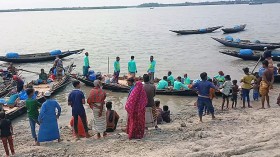 সুন্দরবনে মধুর সঙ্গে মিশে থাকা ভয়