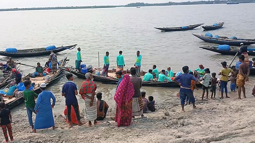 সুন্দরবনে মধুর সঙ্গে মিশে থাকা ভয়