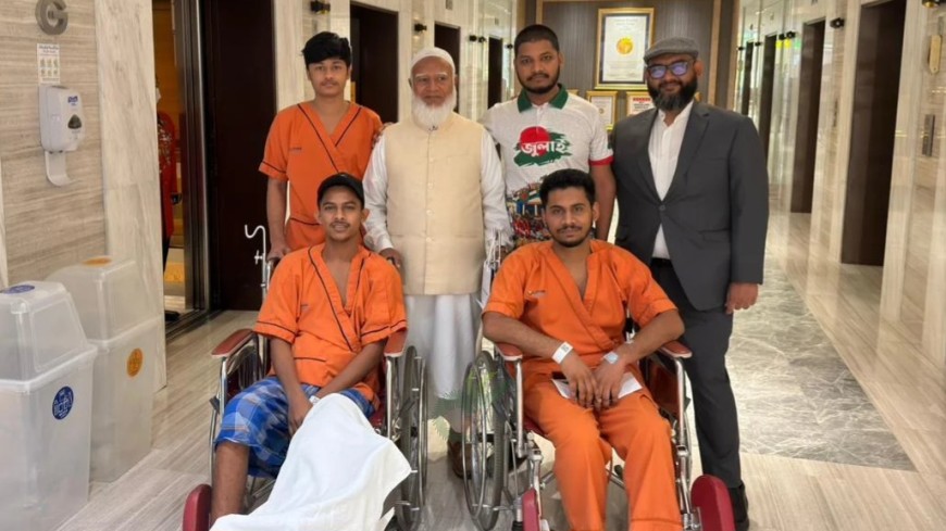 আহত জুলাইযোদ্ধাদের দেখতে ব্যাংককে গেলেন বিরোধীদলীয় নেতা