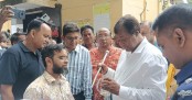 কালিয়ায় এমপি জাহাঙ্গীর আলমের খাদ্যগুদাম পরিদর্শন