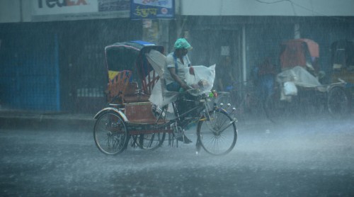 জ্যৈষ্ঠের শেষভাগে যশোরে বর্ষার আগমনী বার্তা