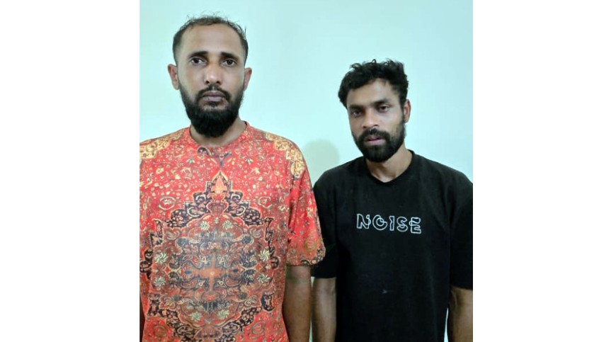প্রবাসীর হোয়াটসঅ্যাপ হ্যাক করে ৭ লাখ টাকা হাতিয়ে নেওয়া চক্রের ২ সদস্য আটক