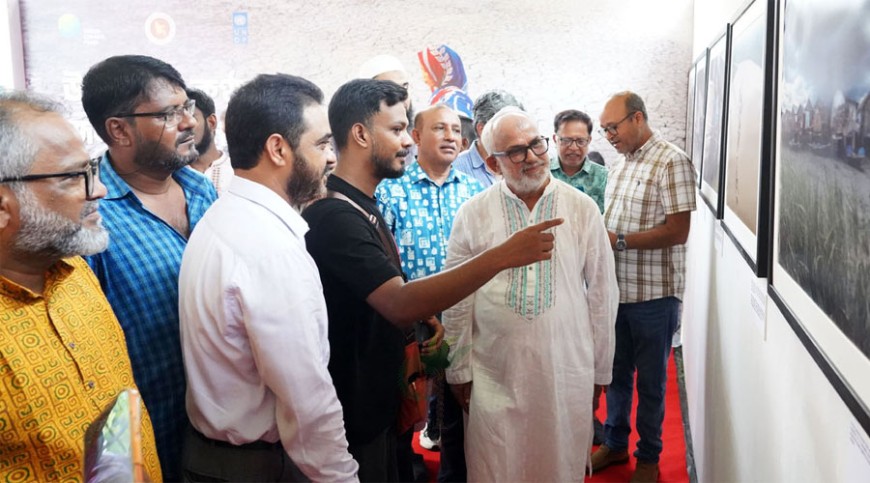 খুলনায় জলবায়ু সহনশীলতা বিষয়ক ফটো প্রদর্শনীর উদ্বোধন