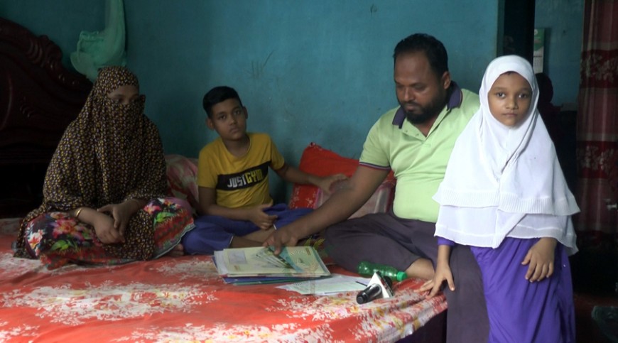 বাঁচতে চায় মাদরাসাছাত্র জুবায়ের