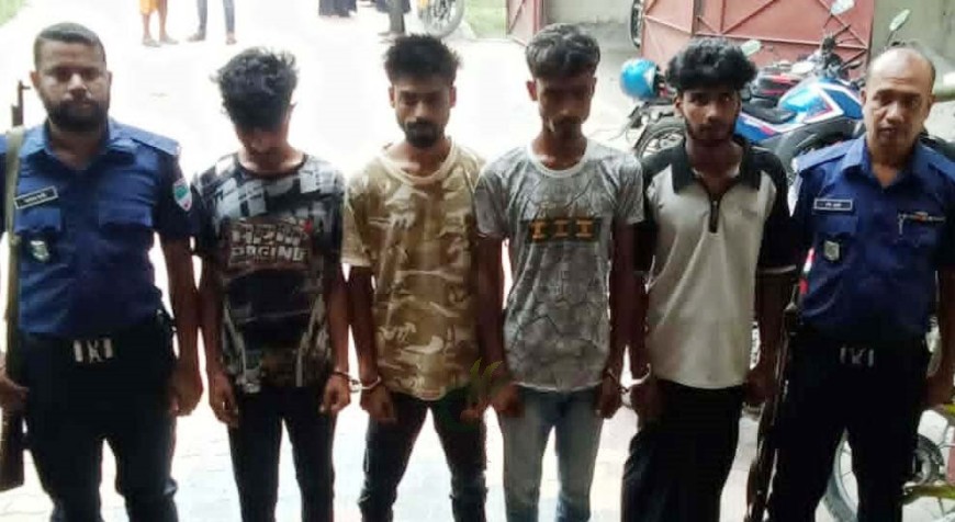 মাদক সেবন ও মাতলামির অভিযোগে চার যুবকের কারাদণ্ড
