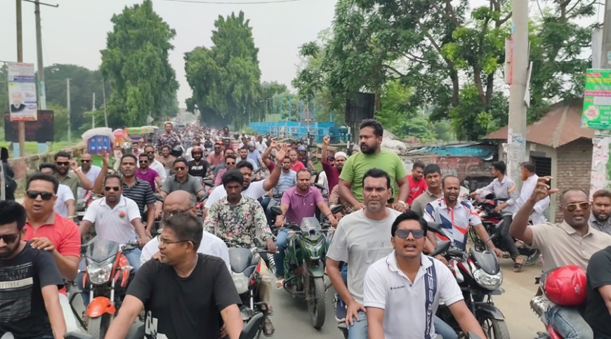 লীগের কর্মসূচির প্রতিবাদে মাগুরায় বিএনপির মোটরসাইকেল শো-ডাউন