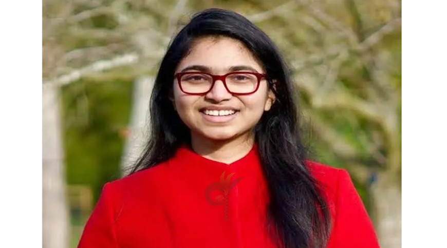 ‘একটি আসনের বিনিময়ে সব নীতি বিকিয়ে দিলেন!’