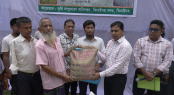 ঝিনাইদহে বিনামূল্যে বীজ-সার বিতরণ