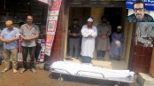 বাবা-মায়ের কবরের পাশে রোটারিয়ান মোপাশার দাফন