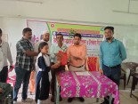 বাল্যবিবাহ প্রতিরোধে পাইকগাছায় ২২ শিক্ষার্থীকে চেক প্রদান