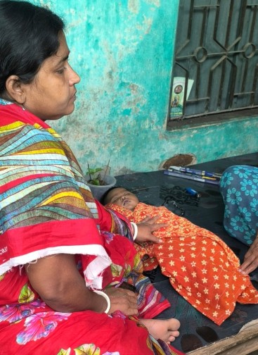 শ্বাসনালীতে দুধ আটকে শিশুর মৃত্যু