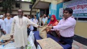 মাগুরায় প্রান্তিক কৃষকদের মাঝে বিনামূল্যে কৃষি উপকরণ বিতরণ
