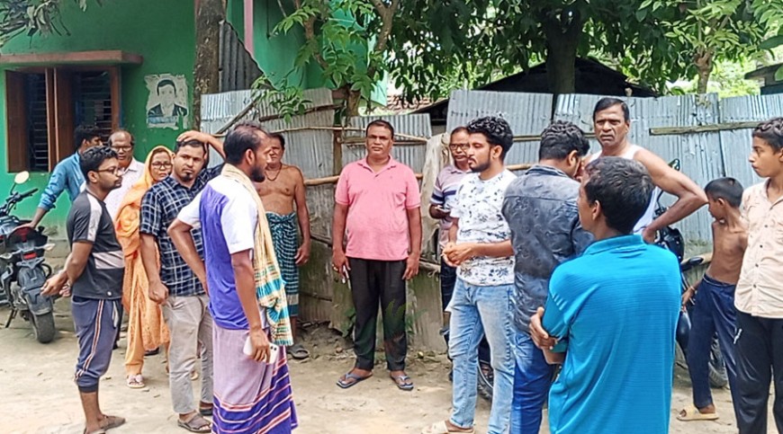 কথিত ‘জিন সাপের’ কামড়ে মৃত্যুর গুজবে আতঙ্ক