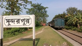 দশ ঘণ্টা পর উত্তর-দক্ষিণ রেল যোগাযোগ চালু