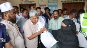 চট্টগ্রামে বন্যার্তদের মাঝে প্রতিমন্ত্রী অমিতের ত্রাণ বিতরণ