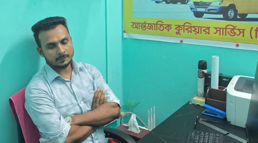 যশোরে প্রতারণার অভিযোগে আটক ১