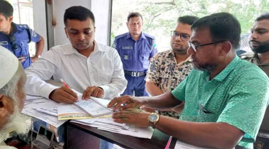 সাতক্ষীরায় অননুমোদিত দুই ক্লিনিককে জরিমানা, কার্যক্রম বন্ধ